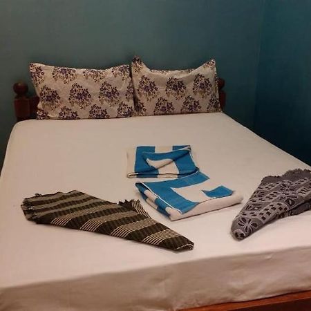 La Gabriell Beach Inn カラングート エクステリア 写真